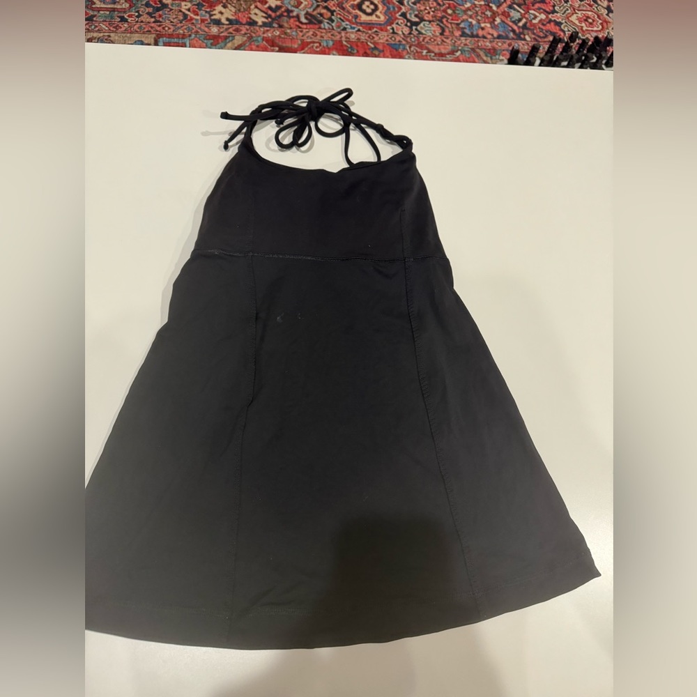 Black lulu lemon strappy tank top